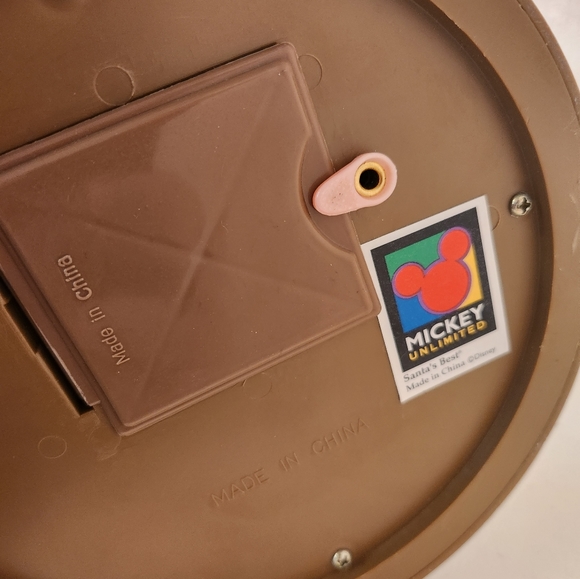 VINTAGE 1996 DISNEY UNLIMITED SANTAS BEST MICKEY MOUSE, 16" - Picture 9 of 9